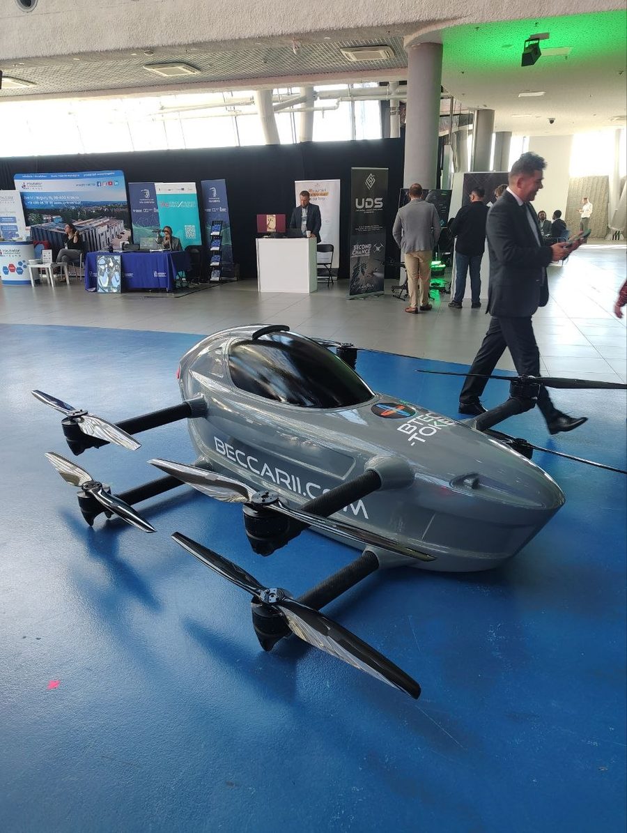 BECCARII w wersji bez gąsienic na Carpathian Drone Summit 2026