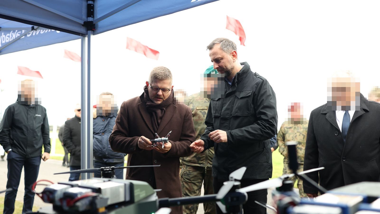 Nanodron BSP Pchła na stoisku WZL-2 podczas ćwiczeń Blue Eye 26